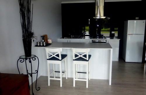 Normanville Bed & Breakfast | Lure Bed and Breakfast