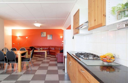 Sint Annaparochie Other | Lush Farmhouse in St. Annaparochie with Infrared Sauna