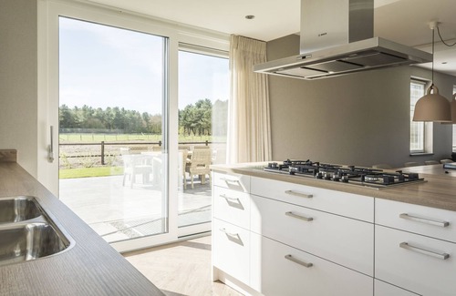 De Cocksdorp Villa | Lush Villa in De Cocksdorp Texel with Steambath