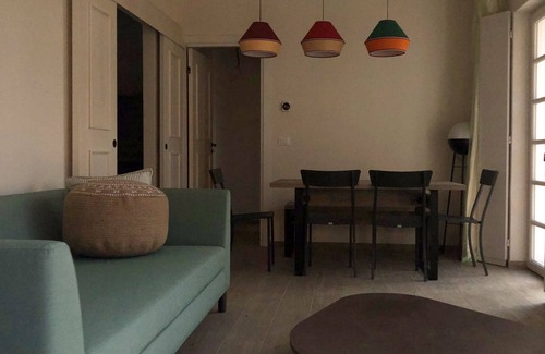 Arenzano Apartment | Lussuoso Appartamento con Piscina e Vista Mare
