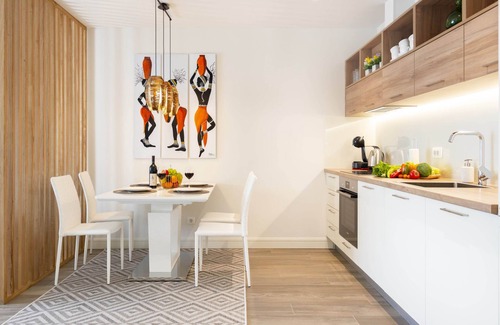 Radovici Apartment | Lustica Bay Central