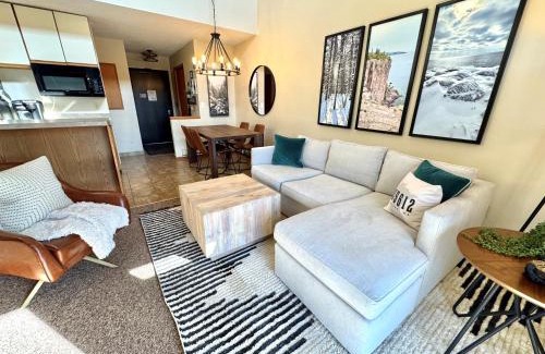 Lutsen House | Lutsen Mtn Condo, Ski in Ski out, Pool, Hot Tub, Fitness