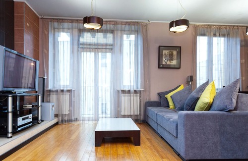 Zakharova-Pulikhova House | Lux-Apartment in Minsk's center