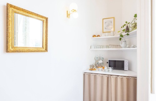Meta Bed & Breakfast | Lux Aurea