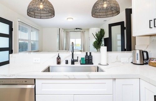 Clairemont Mesa West House | Lux Coastal Getaway , Brand New , Central Location
