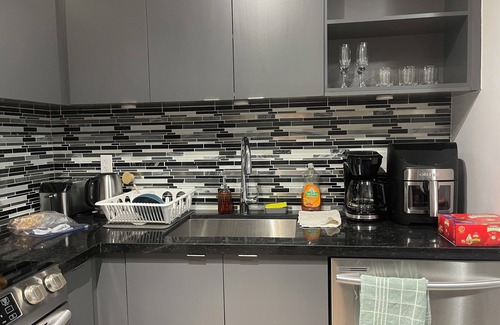Central Erin Mills Condo | Lux Condo In The Heart Mississauga