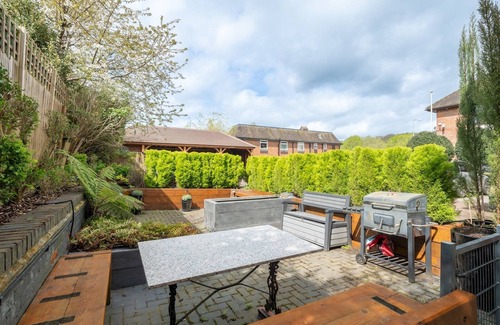 Amersham Apartment | Lux, Light & Spacious- Chilterns | Pass the Keys