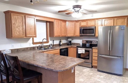 Evergreen West Central House | Lux Mountain Home — Close to Red Rocks/Hiking: Pool Table, Hot Tub, Private Chef