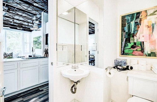 Norman House | Lux Norman Hideaway | Studio Near OU Campus #Cha