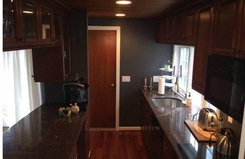 Pittsford House | Lux Pittsford Gem Spacious Beautiful interior