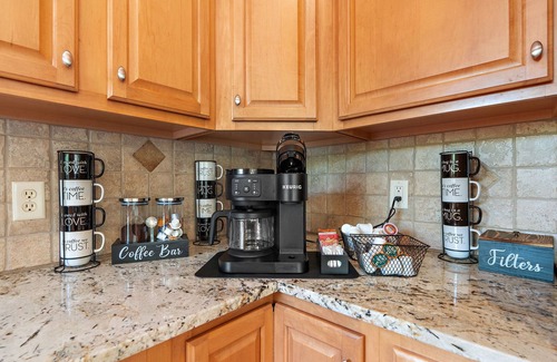 Lakeville House | Lux Retreat on 5 Wooded Acres-Pool/Hot Tub/Tiki Bar/Game Room- Great for Groups!