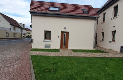 Liebertwolkwitz Apartment | Lux Suites Leipzig X2 Apartment