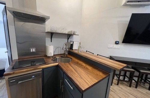 Dairy House | LUX Tiny FarmHouse 2BR/1BA