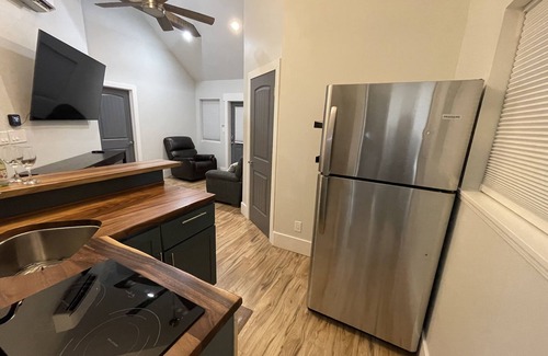 Dairy House | LUX Tiny FarmHouse 2BR/1BA