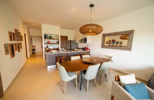 Xcumpich Condo | LUX & unique 3BR condo by The Harbor, North Mérida