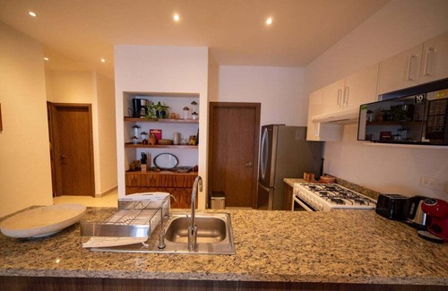 Xcumpich Condo | LUX & unique 3BR condo by The Harbor, North Mérida