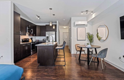 Cherry Apartment | Luxe 1BR King Suite in Midtown Charlotte!