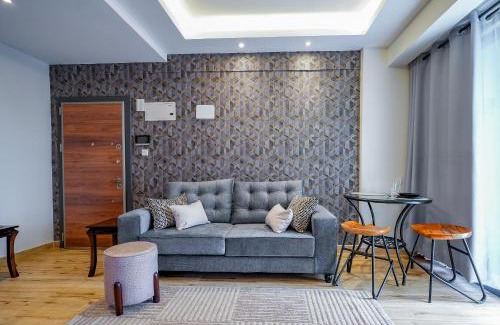 Westlands Apartment | Luxe Apartment For Business Travellers - High Speed WiFi 30mbps