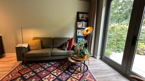 Elsrijk Bed & Breakfast | Luxe B&B "In de Schulp", ontspan en geniet van comfort en stijl
