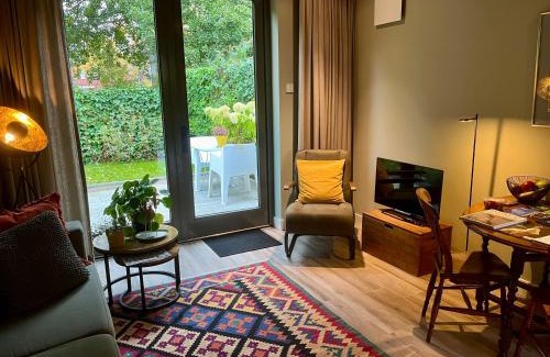 Elsrijk Bed & Breakfast | Luxe B&B "In de Schulp", ontspan en geniet van comfort en stijl