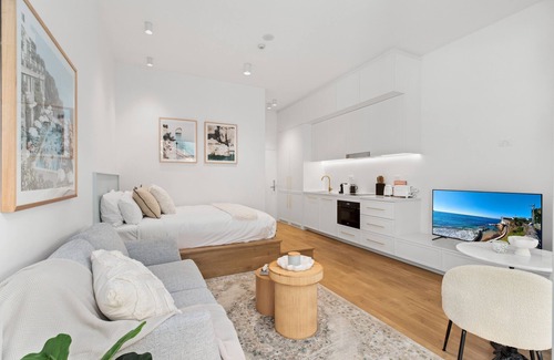 Maroubra Apartment | Luxe Central Studio 2 - Close to Randwick