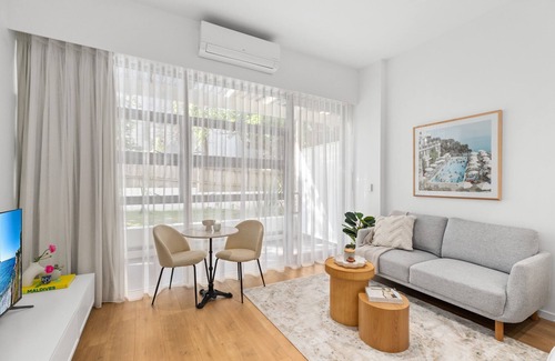Maroubra Apartment | Luxe Central Studio 2 - Close to Randwick