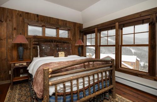 Central Vermont- Killington House | Luxe Chalet Ski On Off Hot Tub Pool and Views