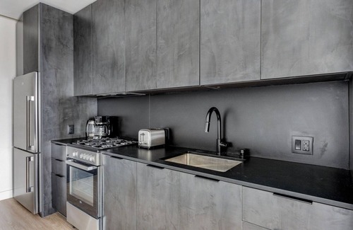 Palms Apartment | Luxe Culver City 1BR w/Pool, Gym & Sundeck, nr 405, by Blueground