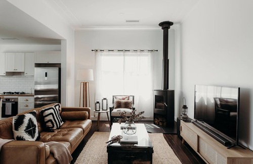 Morpeth House | Luxe Historic River Port Stay