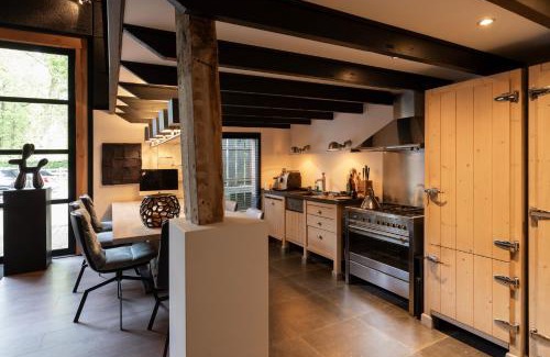 Lunteren Apartment | Luxe Hofstede met paardenstalling
