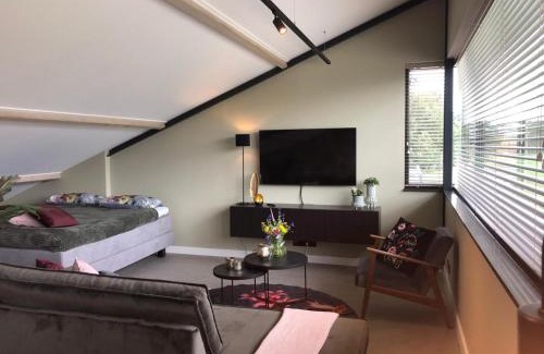Reutum Apartment | Luxe Loft voor 4 personen