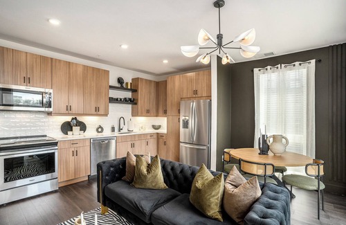 Westside Condo | Luxe Midtown-ATL Oasis-5Star Amenities +Free Parking!
