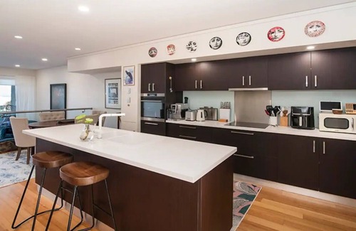 East Augusta Apartment | Luxe, near river and beaches, chef's kitchen