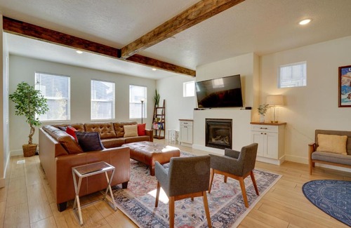 Park City House | Luxe Park City Vacation Rental with Hot Tub!
