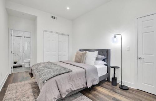 Historic Filipinotown House | Luxe Townhouse Near Downtown La