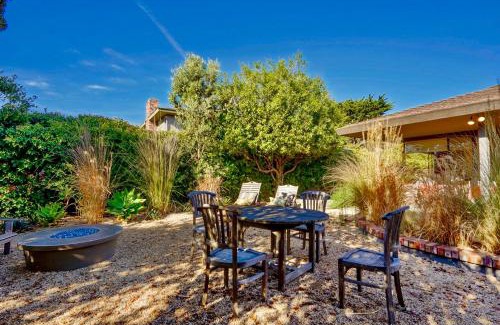 Carmel Point House | LuxeC Carmel Cottage