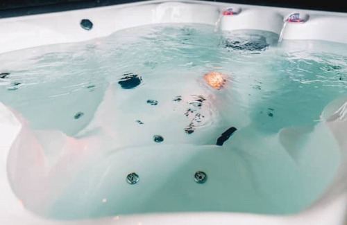 Maasland Apartment | Luxery wellness with jacuzzi and sauna
