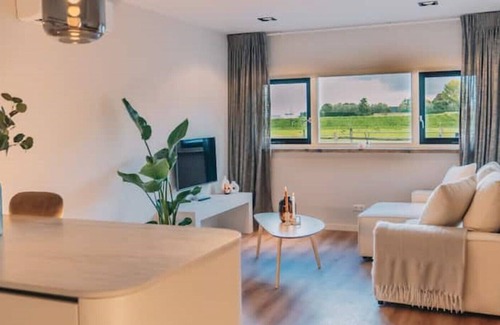 Maasland Apartment | Luxery wellness with jacuzzi and sauna