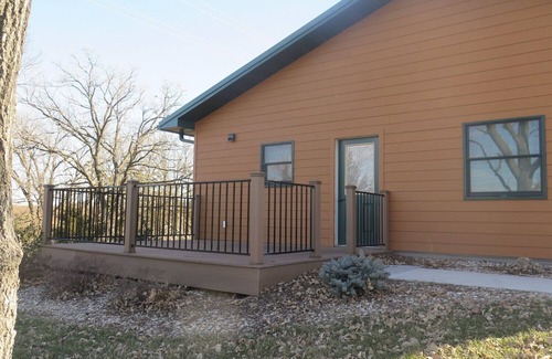 Clay County Cabin | Luxory Family Sized Central KS Cabin