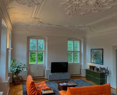 Zeitlofs Apartment | Luxuriöse Design Wohnung im Barockschloss 110 m2