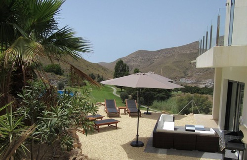 La Envia Villa | Luxurieus modern villa with pool at golfcourse at 6 km from the beach