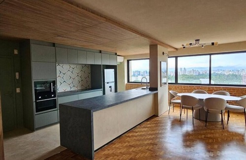 Vila Mariana Apartment | Luxurious apartment with stunning views of Ibirapuera Park!