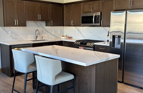 Pinebrook House | Luxurious 2-Bedroom, 3-Bath Condo in Park City - Your Ultimate Mountain Retreat!