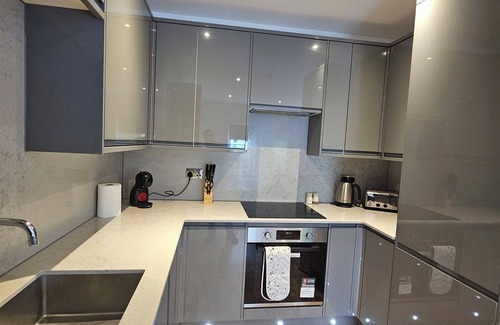 West Finchley Apartment | Luxurious 2 bedroom apartment, truly exceptional experience.