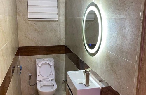 Lekki Phase 1 House | Luxurious 2 bedroom apartment