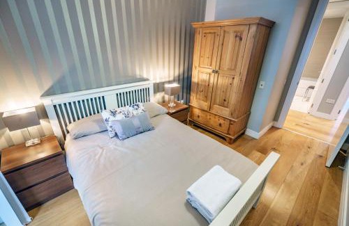 Titanic Quarter Apartment | Luxurious 2 Bedroom City Centre Apartment
