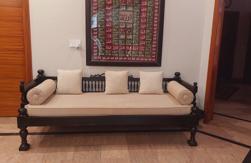 Lahore House | Luxurious 2-bedroom ground portion in heart of DHA