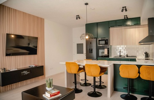 Ohrid Apartment | Luxurious 2BR Apartment with Elevator Near Lake Ohrid