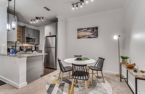 McNeil Apartment | Luxurious 2BR+Resort Style Pool