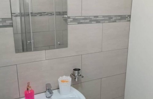 Harare Apartment | Luxurious 3 bed house modern open plan- borehole - 2046